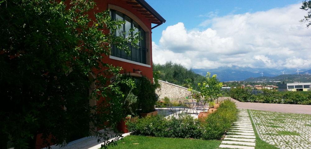 Agriturismo Camparella Pastrengo Eksteriør billede