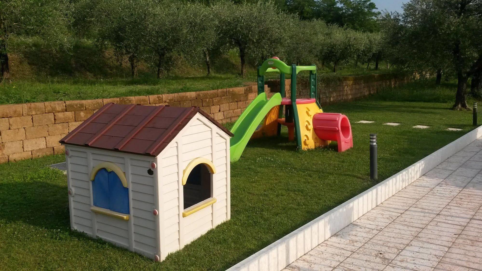 Agriturismo Camparella Pastrengo Eksteriør billede